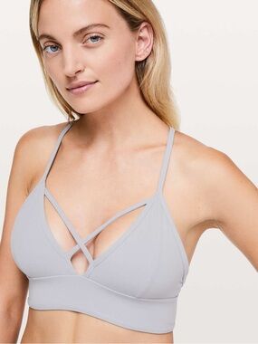 Lululemon | Radiant Rhapsody Bra in Lavender Grey - Size 10